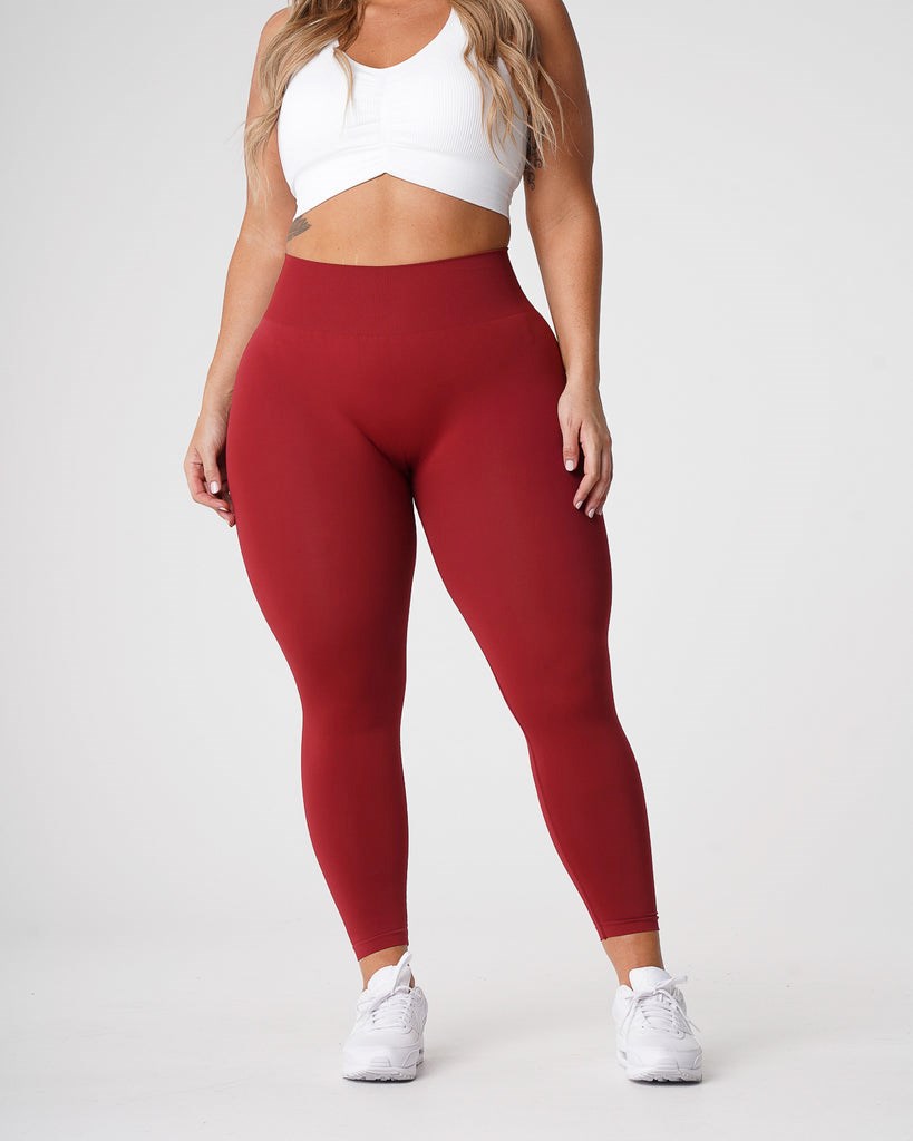 https://www.nvgtnnorge.com/images/large/nvgtnnorge/NVGTN_Solid_Seamless_Leggings_Carmine_-DYKCAN-042_1_ZOOM.jpg