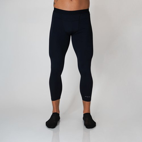 NVGTN Compression Pants 3/4 Length Svarte | RNHPTD-271