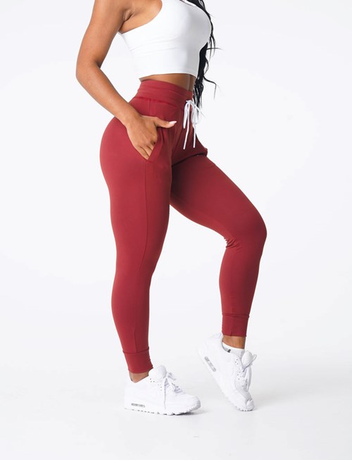 NVGTN Joggers Burgunder | CYRUES-690